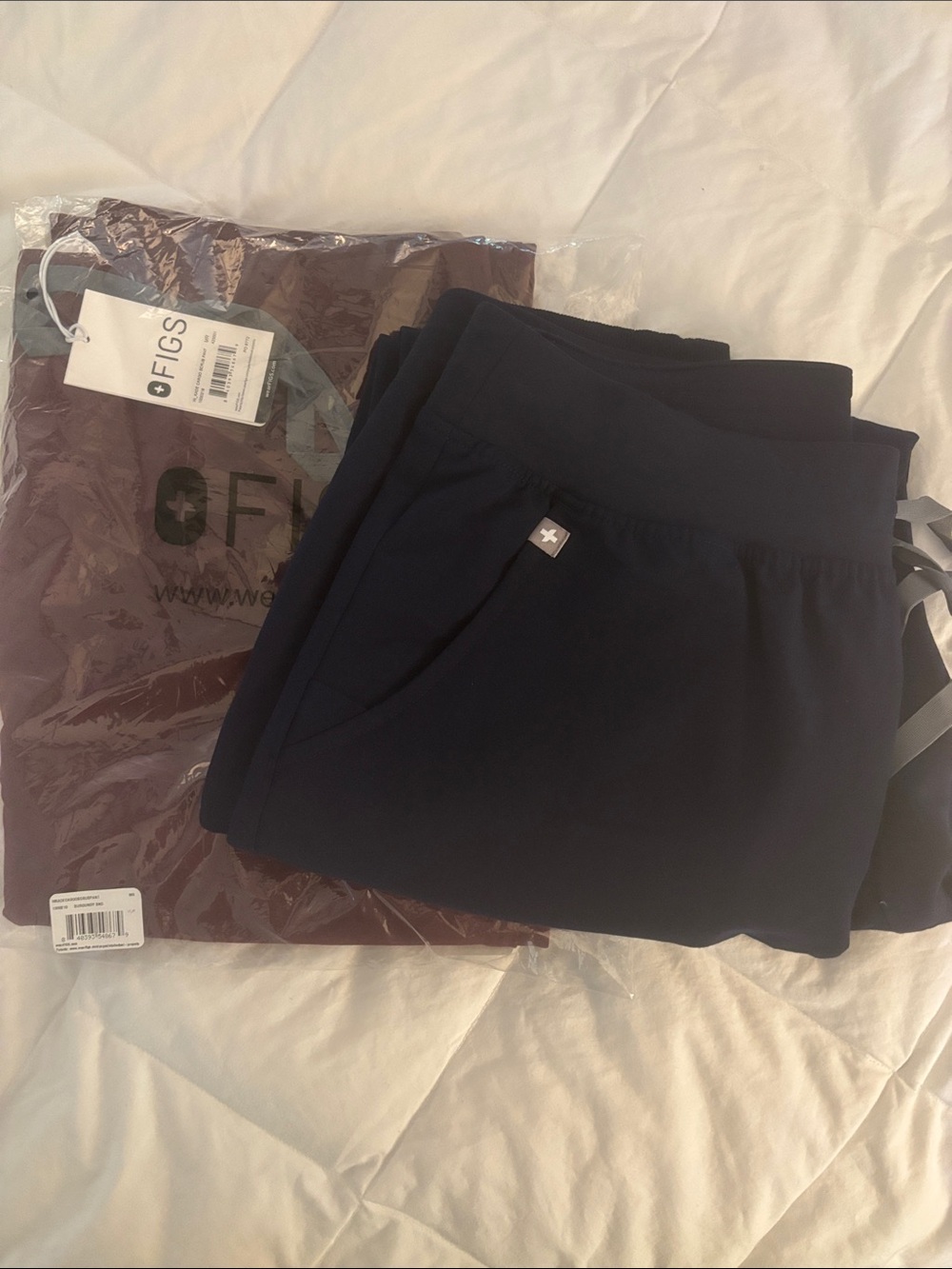 *2 pairs* FIGS scrub bottoms